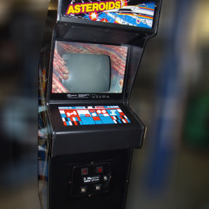 Classic asteroids game