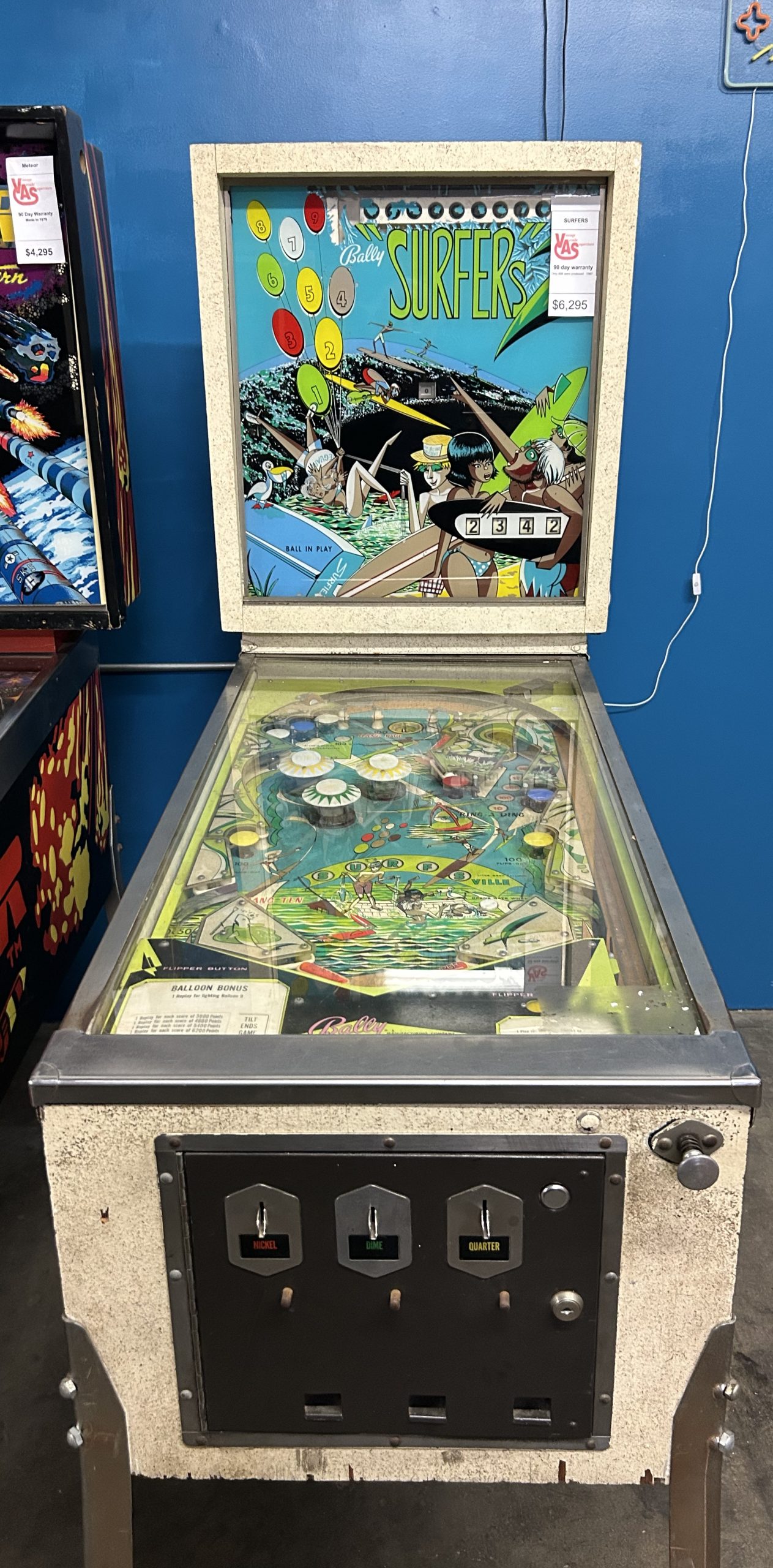 gin-surfer-hula-pinball-machine-for-sale