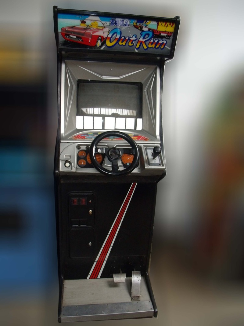 Out Run - Vintage Arcade Superstore