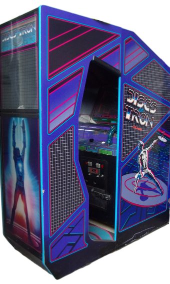 discs_of_tron_environmental_arcade_game