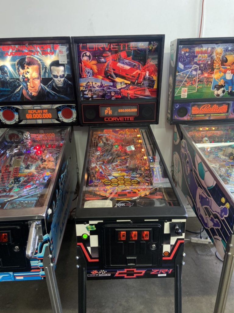 Corvette Pinball Machine - Vintage Arcade Superstore