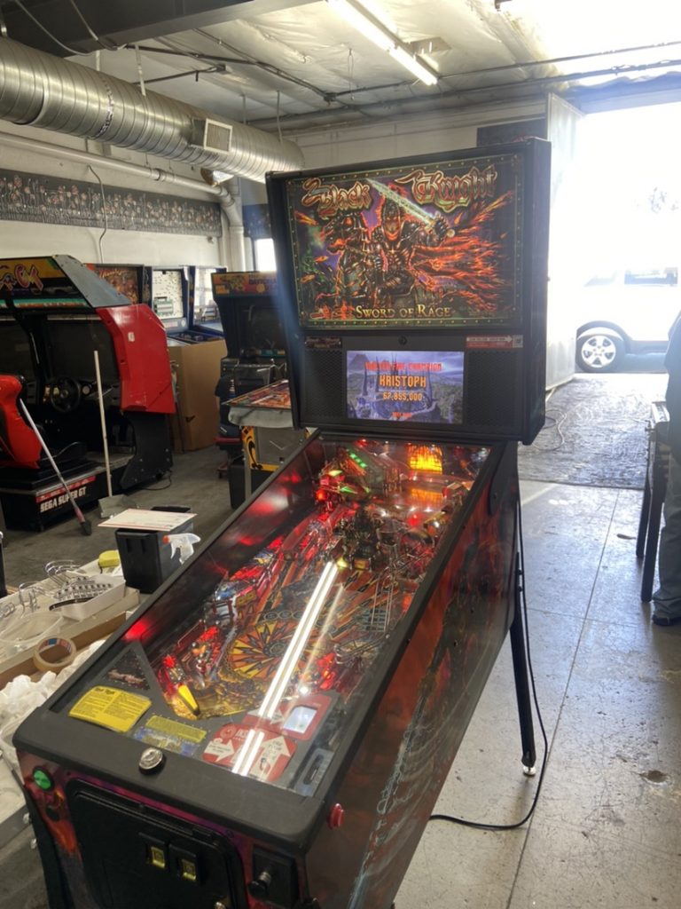 Black Knight Premium Pinball Machine - Vintage Arcade Superstore