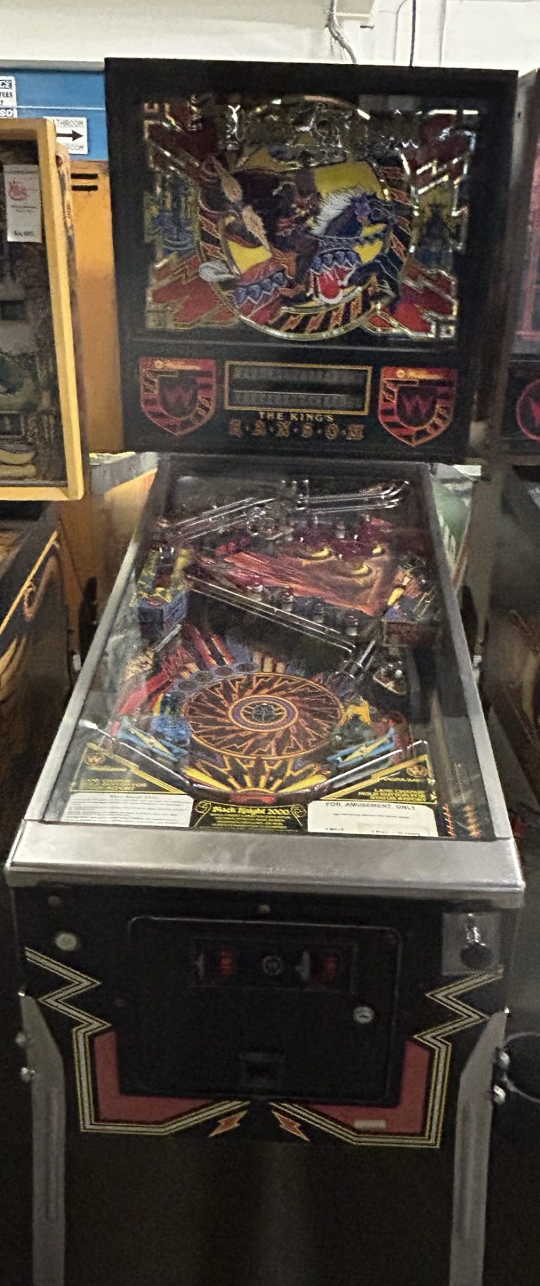 Black Knight 2000 Pinball Machine | Vintage Arcade Superstore